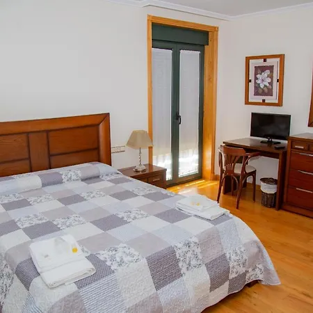 Pensión A Lúa Do Camiño Melide