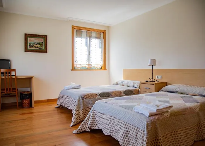 Konukevi A Lua Do Camino Melide
